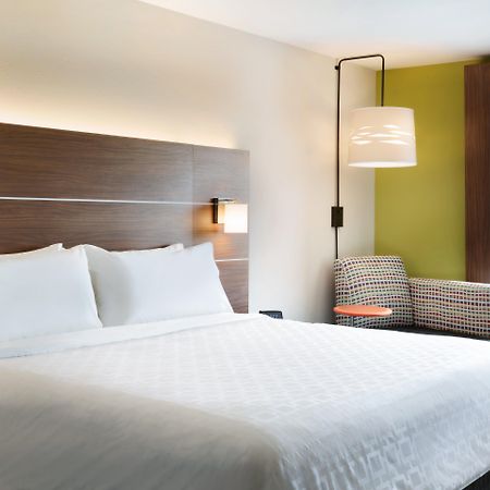 Holiday Inn Express & Suites Macon North By Ihg Luaran gambar