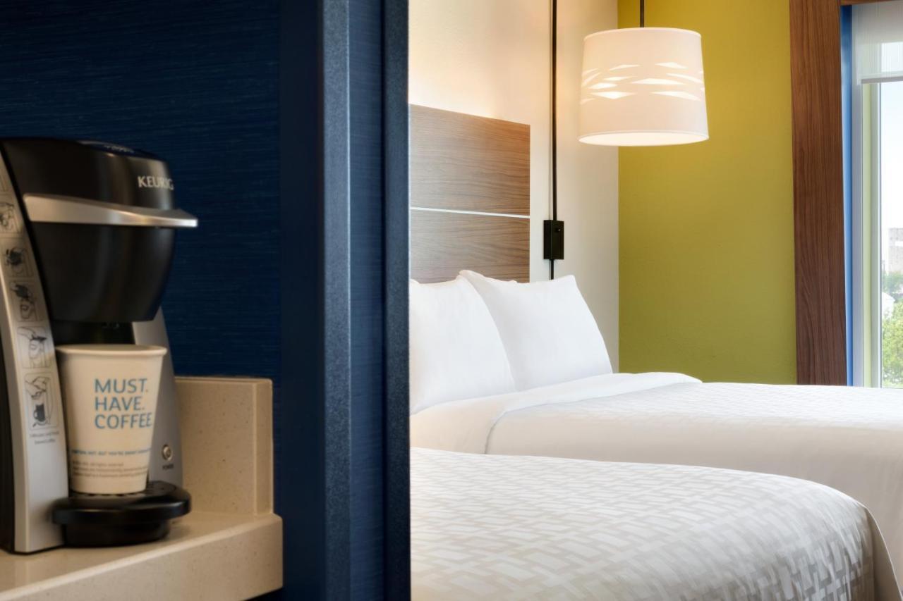 Holiday Inn Express & Suites Macon North By Ihg Luaran gambar