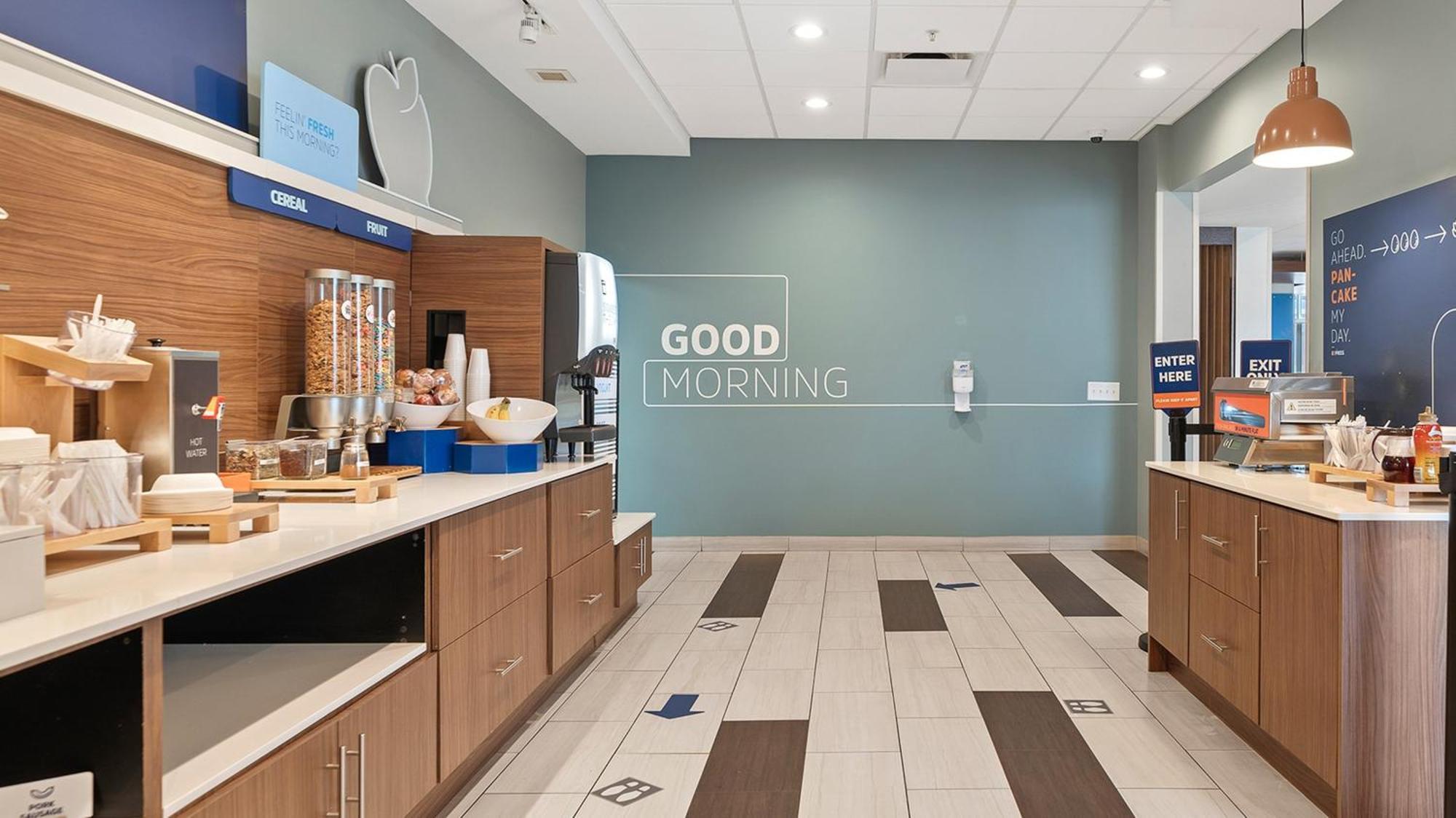 Holiday Inn Express & Suites Macon North By Ihg Luaran gambar