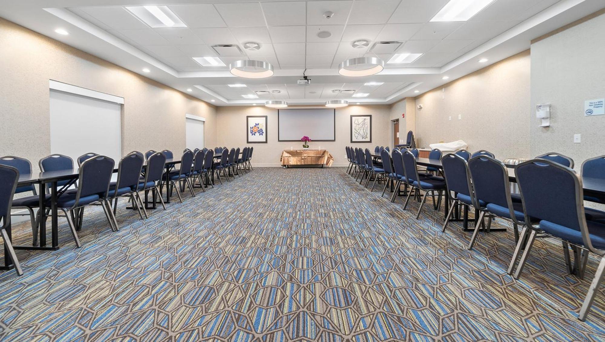 Holiday Inn Express & Suites Macon North By Ihg Luaran gambar