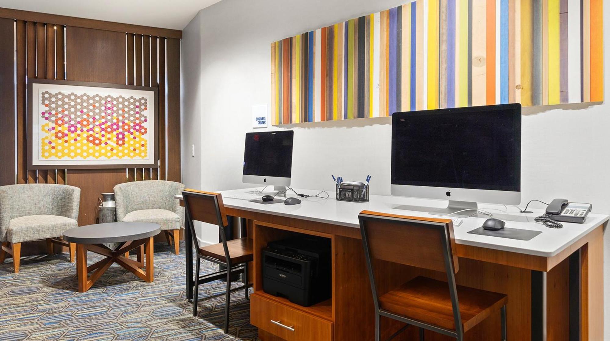 Holiday Inn Express & Suites Macon North By Ihg Luaran gambar