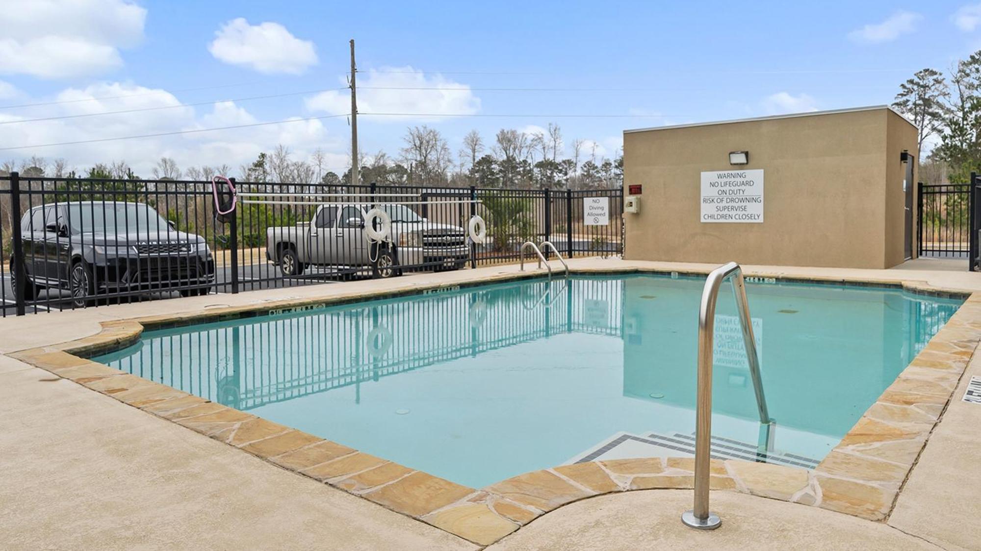 Holiday Inn Express & Suites Macon North By Ihg Luaran gambar
