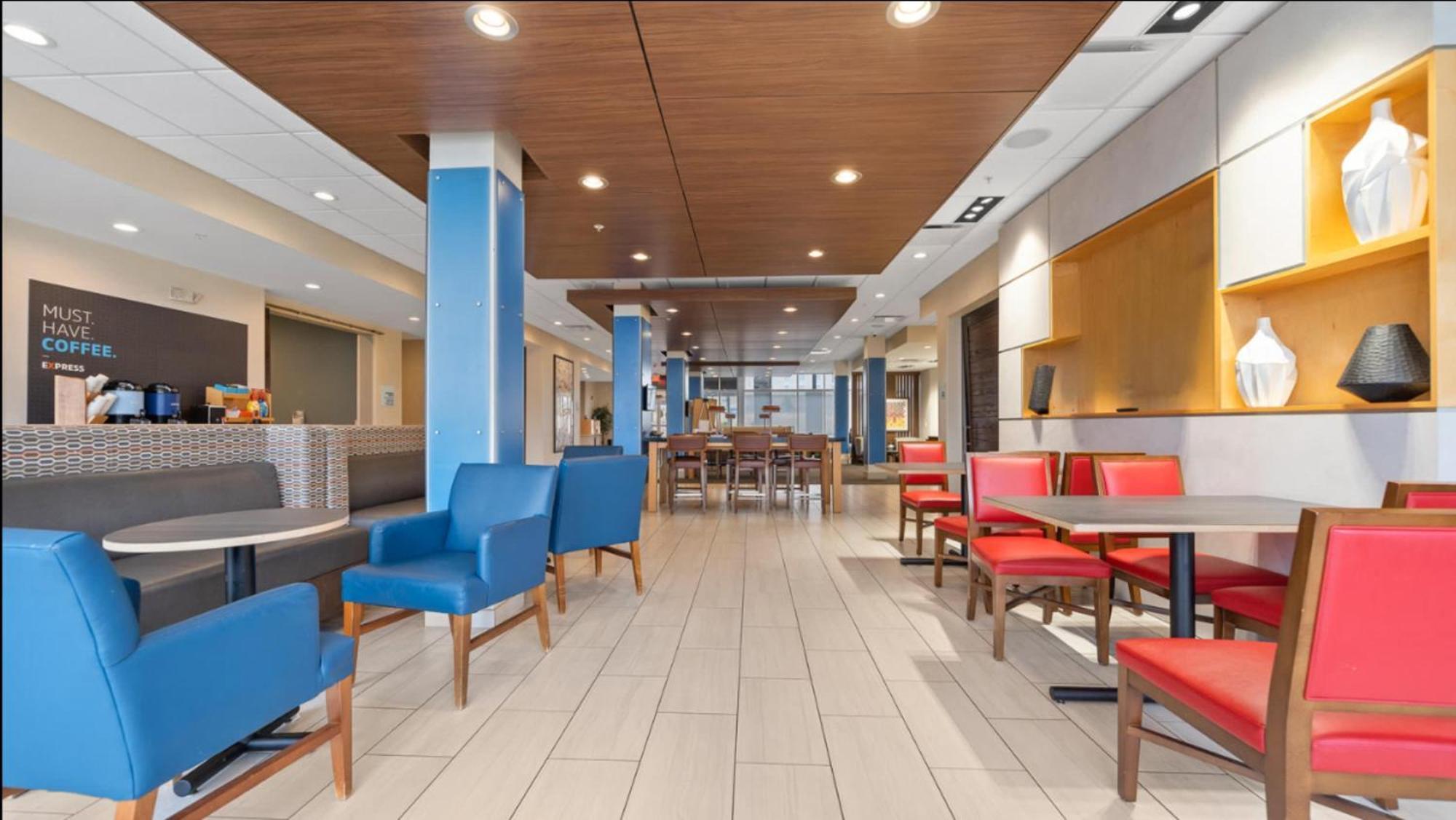 Holiday Inn Express & Suites Macon North By Ihg Luaran gambar